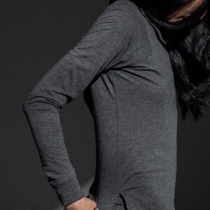 Lunya Restore base restore tee charcoal grey XS